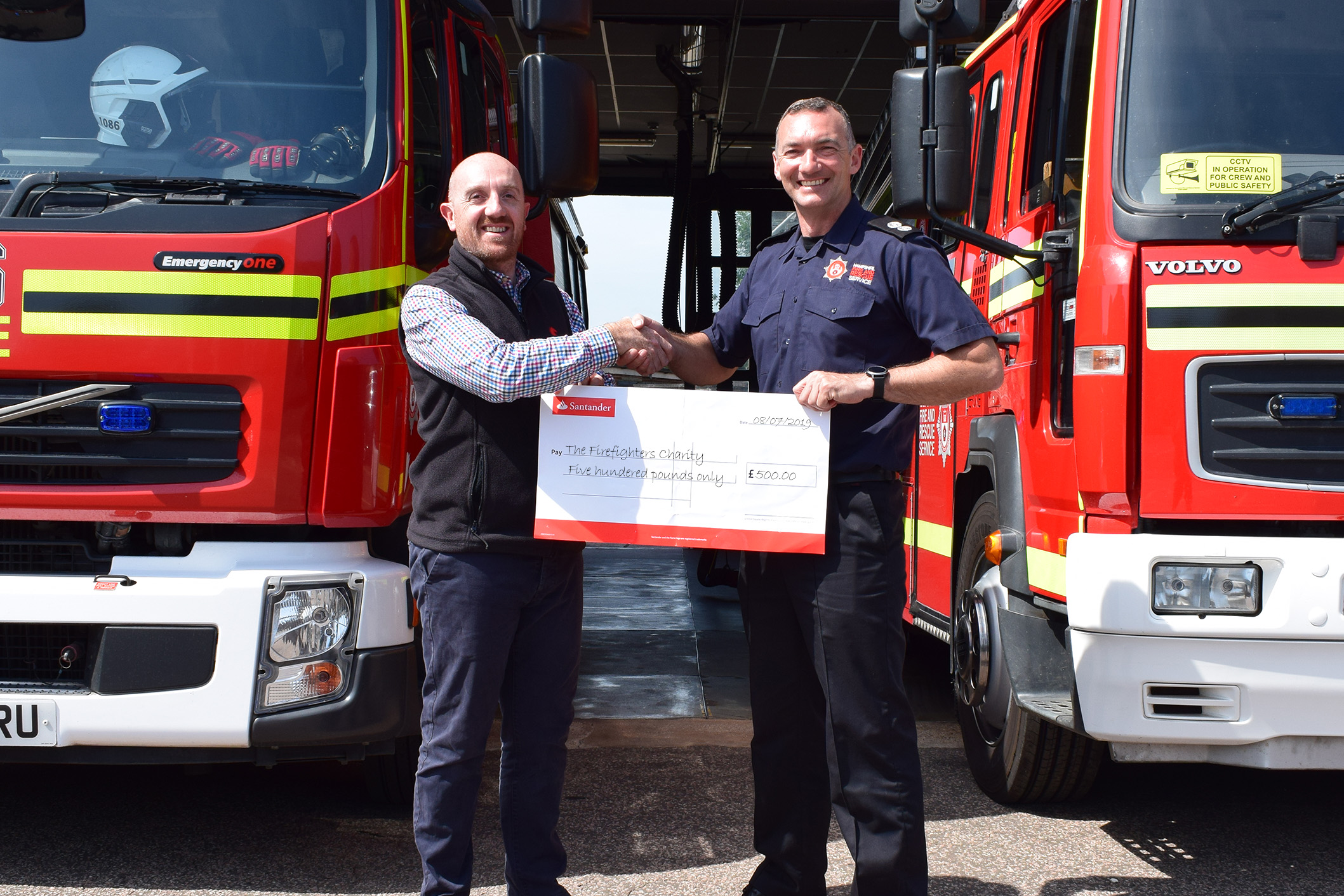 Coopers Fire head to fire station to Sponsor Hampshire Fire and Rescue