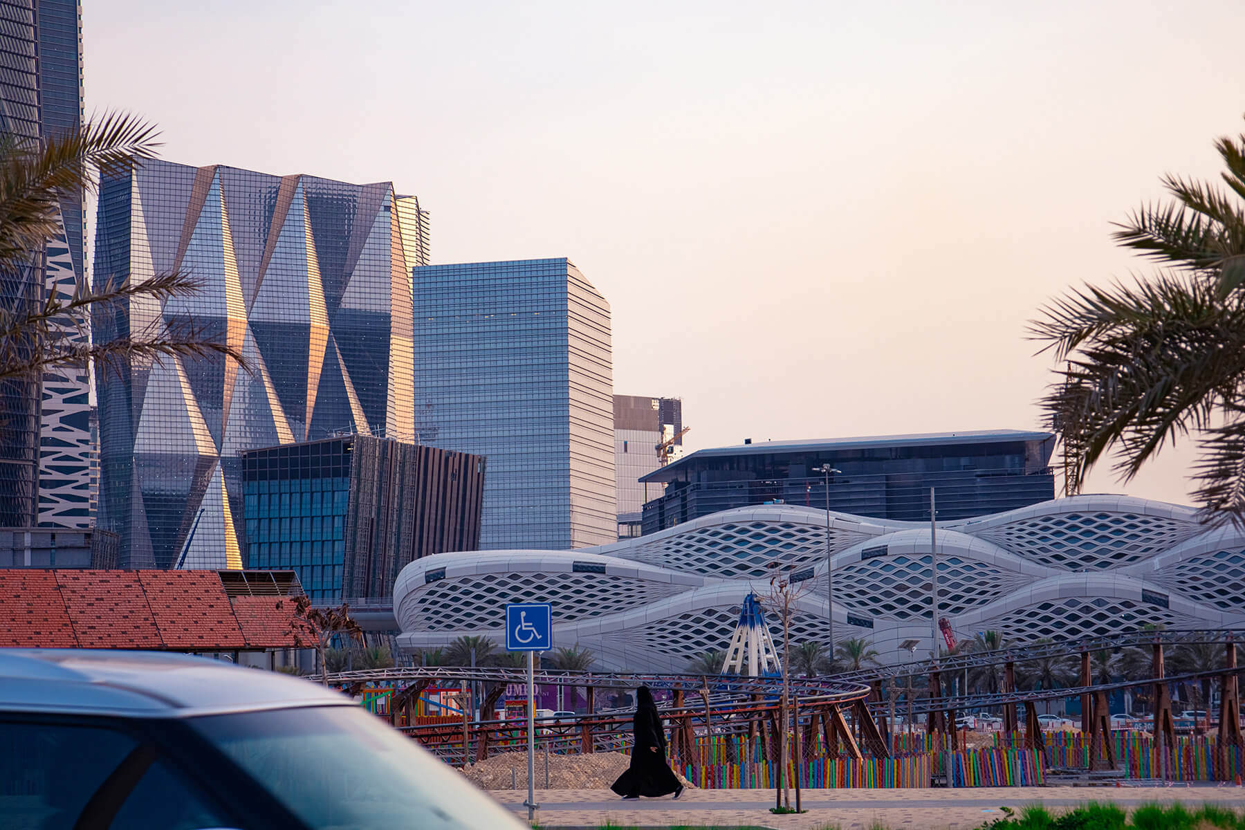 riyadh-saudi-arabia-king-abdullah-financial-district-fire-smoke-curtains-Coopers-Fire