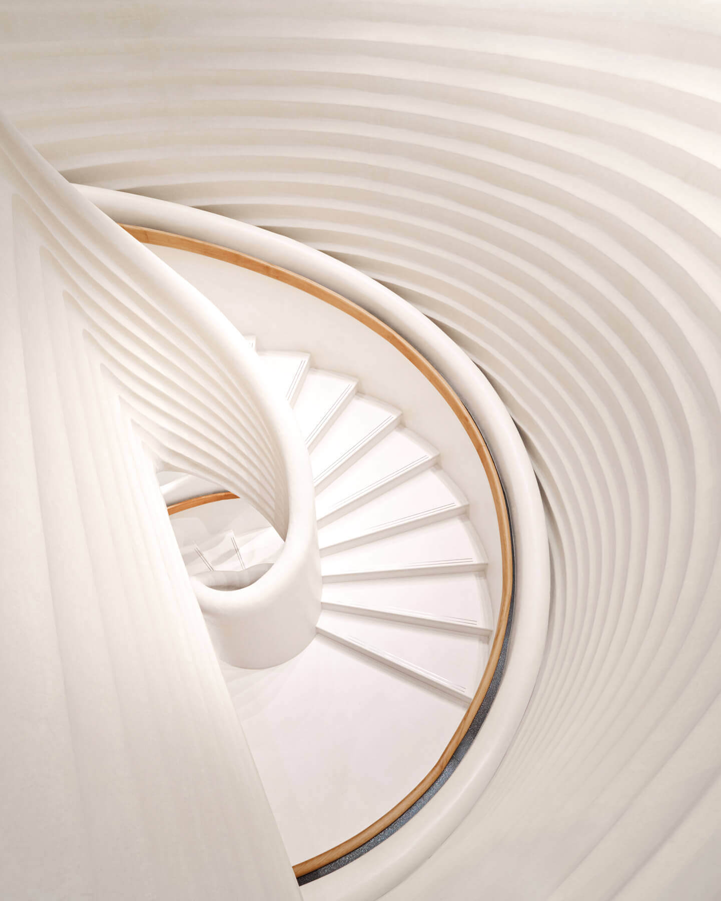Burberry Open Plan Retail Outlet with Smoke Curtains